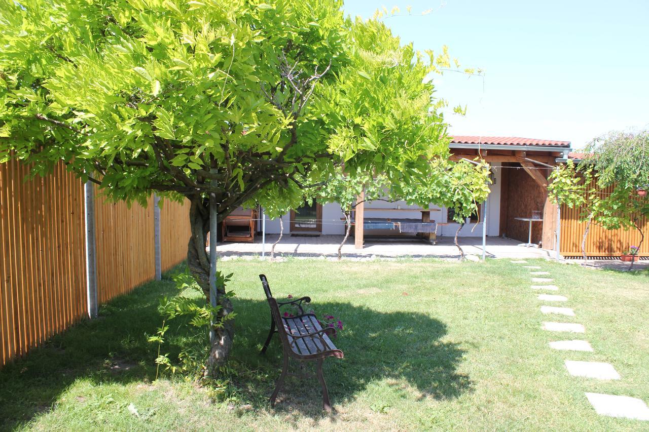 Apartmán Lípa Mikulov Esterno foto