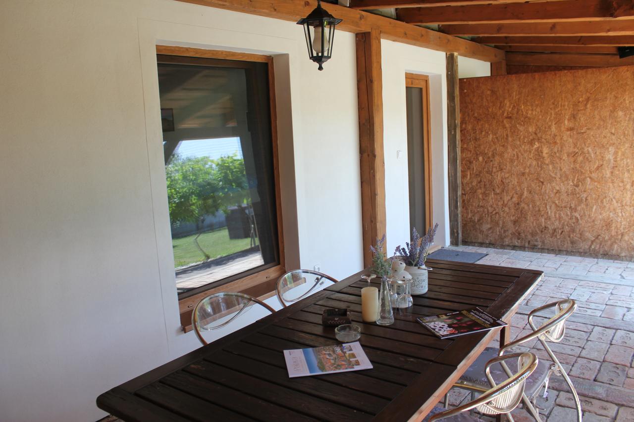 Apartmán Lípa Mikulov Esterno foto