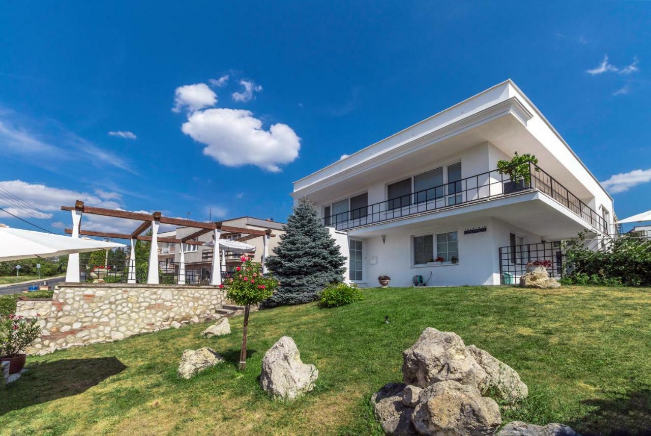 Apartmán Lípa Mikulov Esterno foto